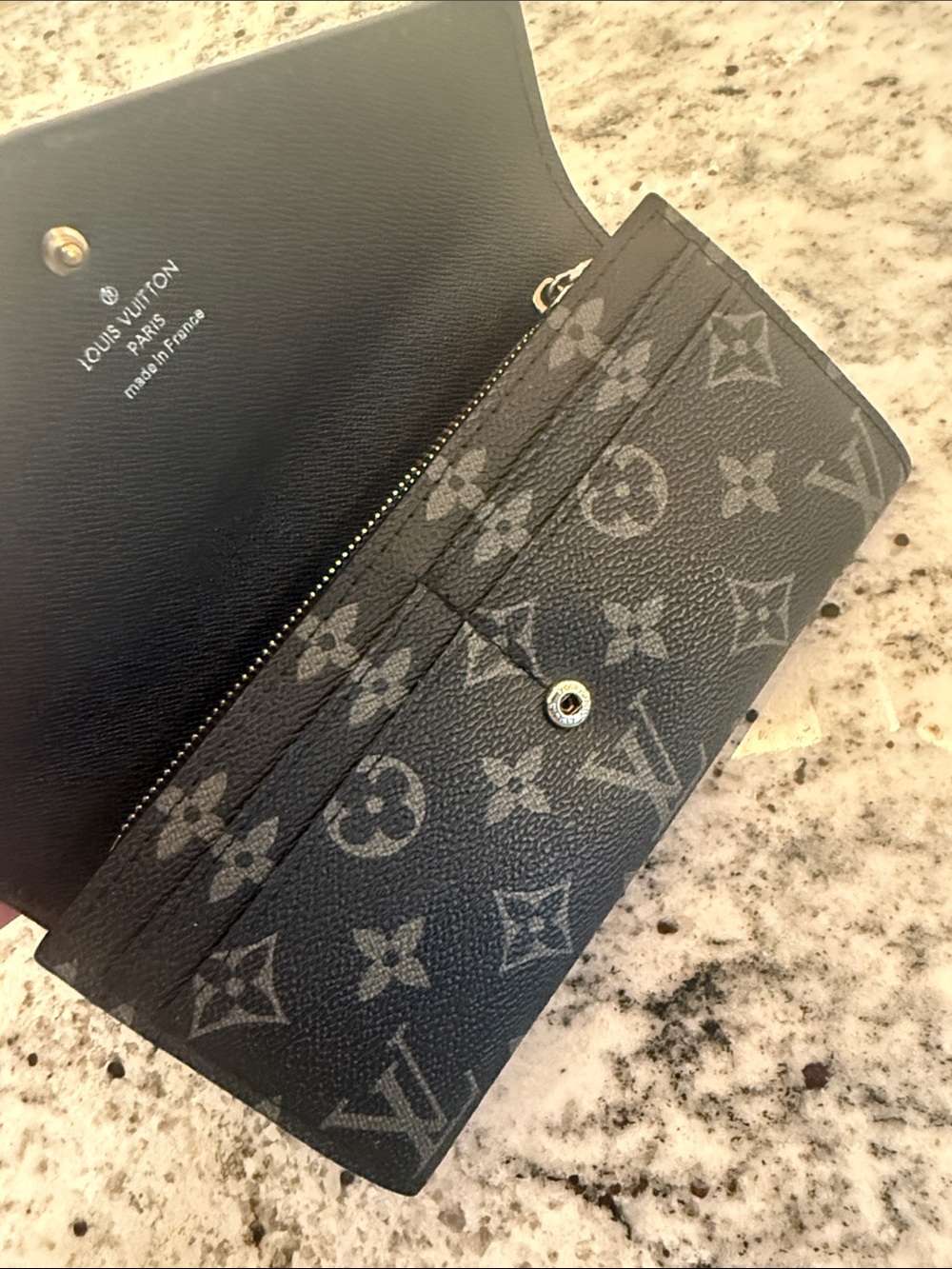 Wallet - Picture 7 of 8